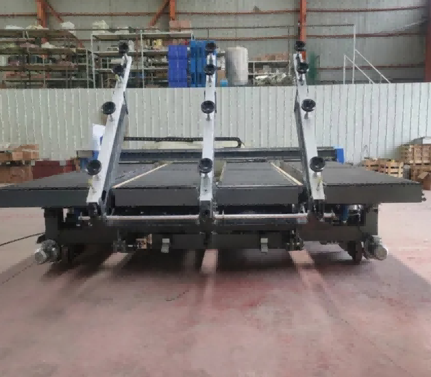 Meaisín Gearradh Gloine CNC Ard-Beachtais Uathoibríoch le haghaidh Gloine Inslithe